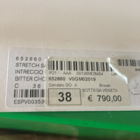 Like new - Picture 2 of 2